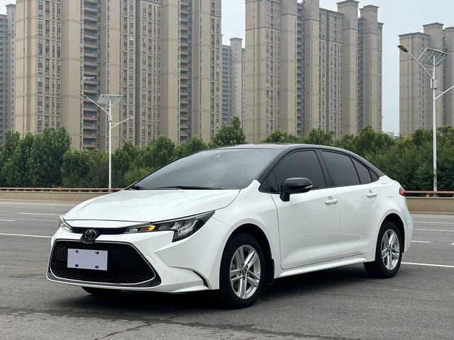 Regal 2022 185T CVT Luxury Edition