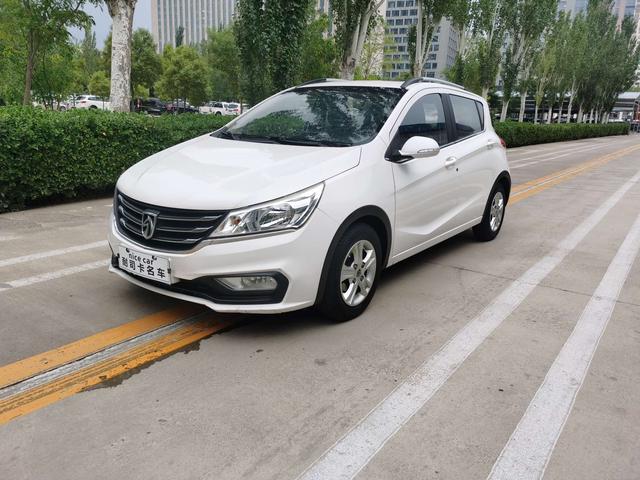 Baojun 310 2016 1.2L manual luxury type
