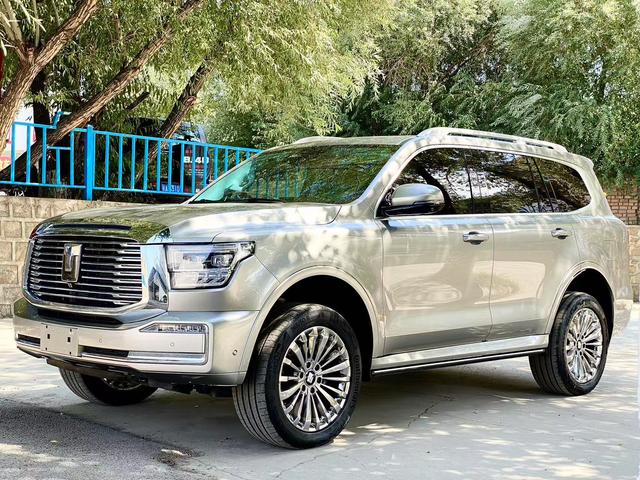 Tank 500 2022 Business Edition Landscape 7-Seater