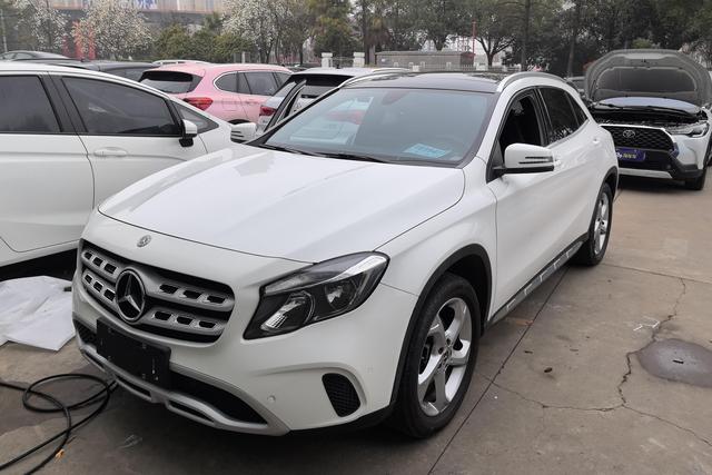 Mercedes-Benz GLA 2019 GLA 200 Dynamic