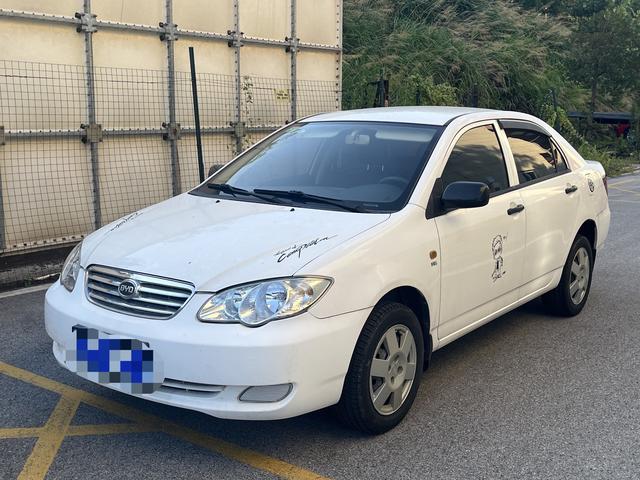 BYD F3 2012 energy-saving version 1.5L manual comfort type