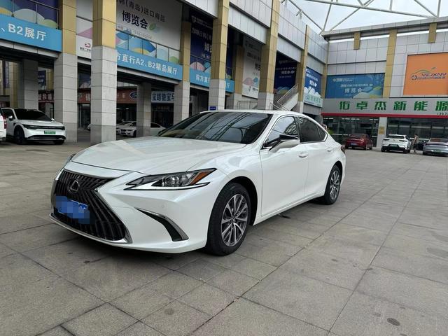 Lexus ES 2022 200 Excellence
