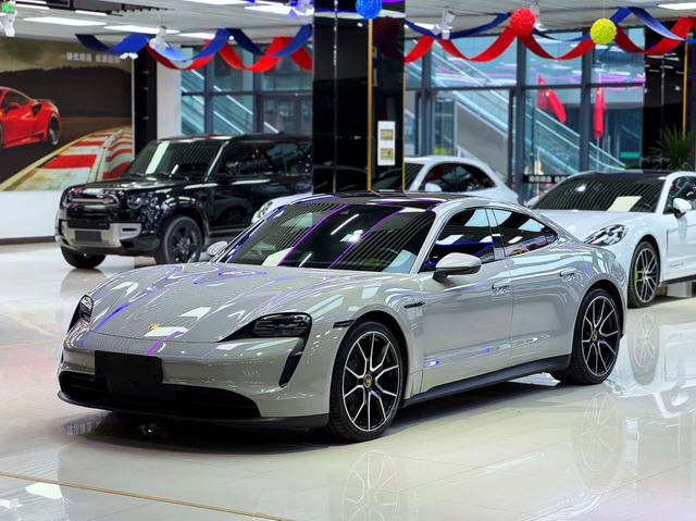 Taycan 2022 Modified Taycan