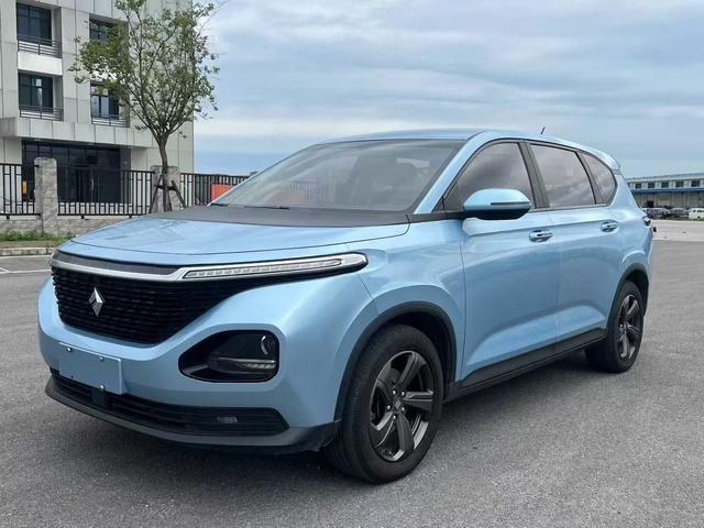 Baojun RM-5 2019 1.5T CVT 24-hour online elite 6-seater