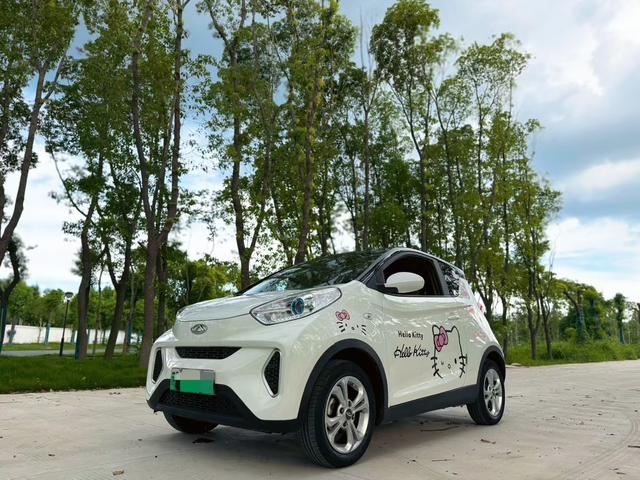Little Ant 2018 Little Ant 400 Intelligent 4-seater