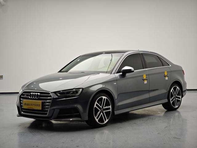 Audi A3 2019 Limousine 40 TFSI Sport National VI