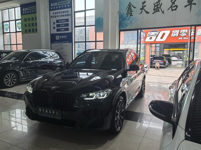BMW X3 2022 xDrive30i Lead M Obsidian Package