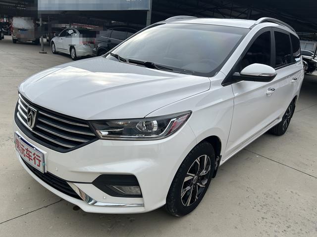 Baojun 360 2018 1.5L manual luxury