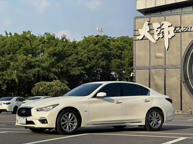 Infiniti Q50L 2018 2.0T Comfort Edition National VI