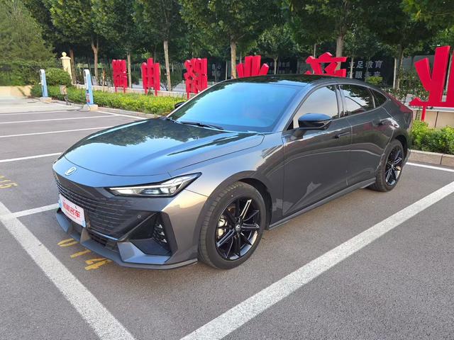 Chang'an UNI-V 2022 1.5T Premium