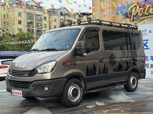 Iveco Ousheng 2020 3.0T automatic Chaorui short axis low top F1C