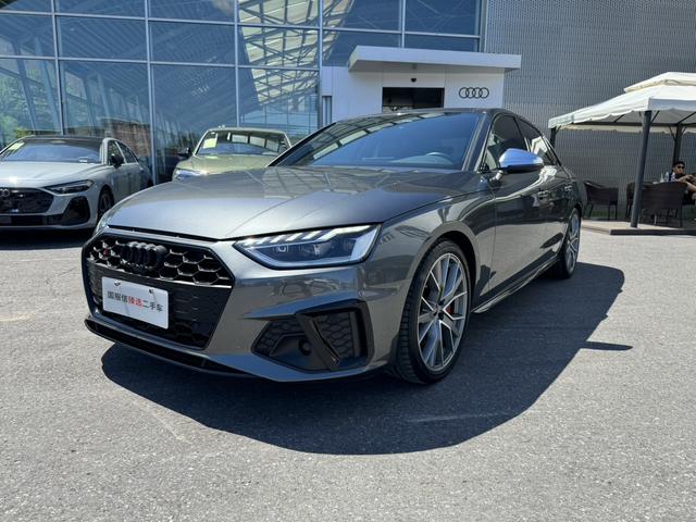 Audi S4 2023 3.0TFSI