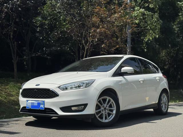 Focus 2018 Classic 2-Class 1.6L Auto Style Smart Edition