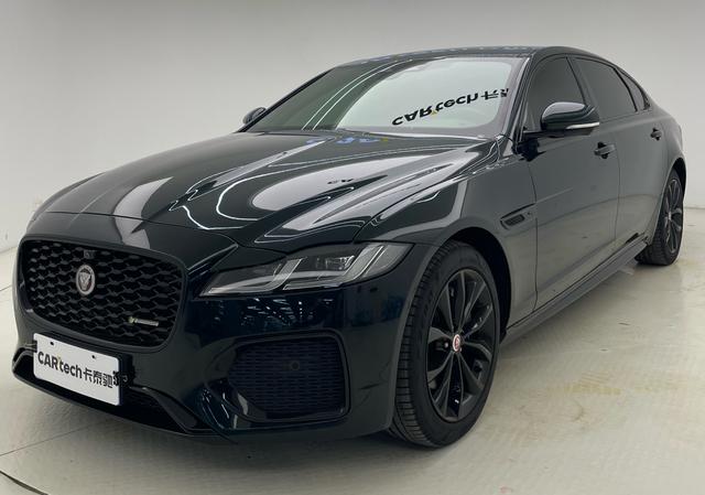 Jaguar XFL 2021 2.0T P250 4WD Obsidian Sport