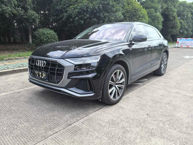 Audi Q8 2021 45 TFSI Precision Sport