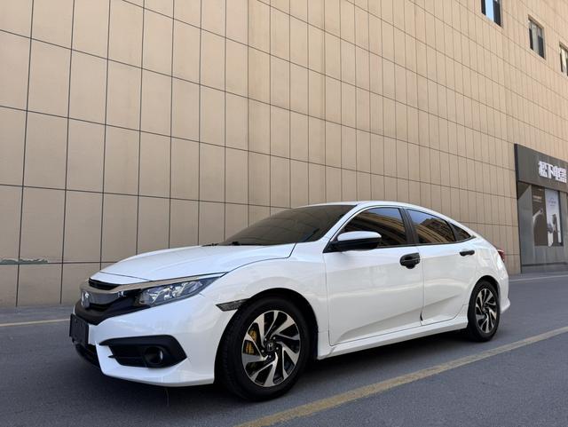 Civic 2016 220TURBO CVT Premium Edition