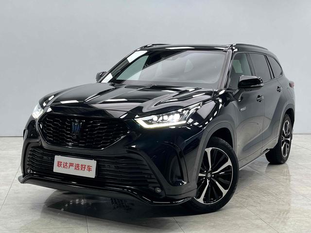 Crown Land Release 2021 2.5L HEV 4WD Signature Edition