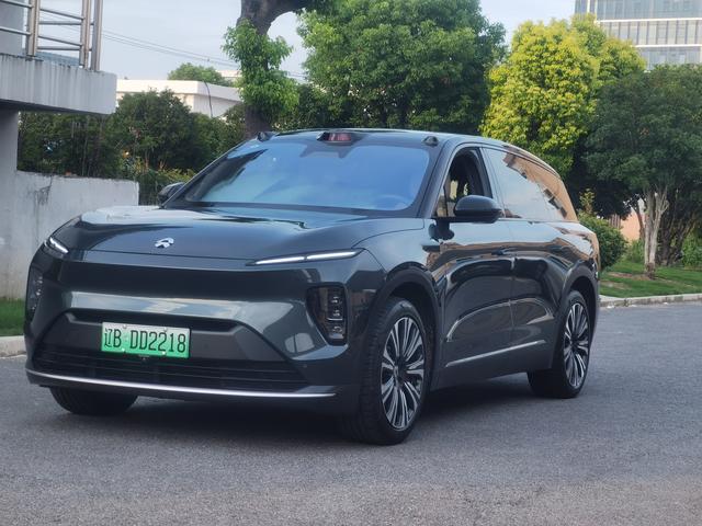 Nio ES8 2024 model 75kWh