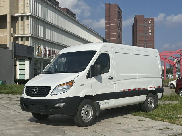 Xingrui 2023 model 2.0T 5 Series Logistics version 3-seater D20TCIF1