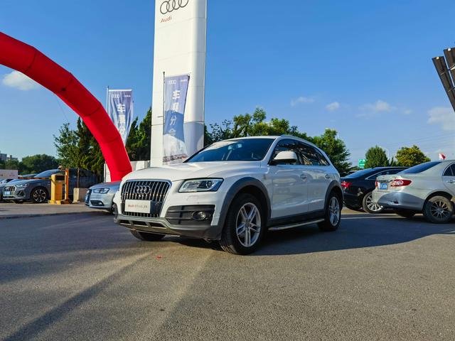 Audi Q5 2017 40 TFSI Technical