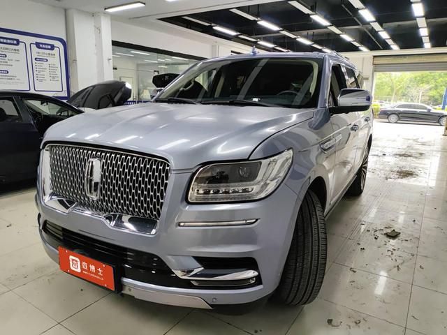 Navigator 2019 3.5T Presidential Series