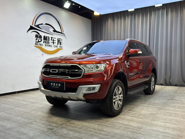 Roadrunner 2017 2.0T Gas Automatic 4WD Luxury 5-Seater