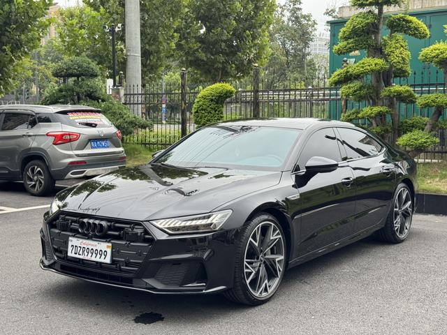 Audi A7L 2023 45 TFSI quattro S-line Black Knight Edition