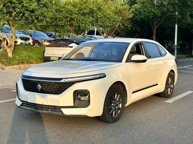 Baojun RC-5 2020 1.5L Manual Zhiyao Elite