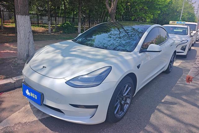 Model 3 2022 Rear Wheel Drive