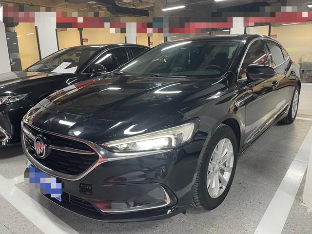 Grand Touring 2022 552T Luxury