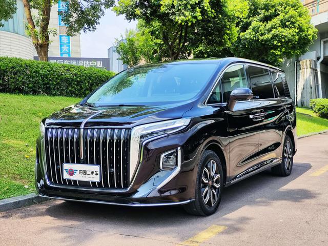 Hongqi HQ9 2023 2.0T automatic four-wheel drive 7-seater original customized version