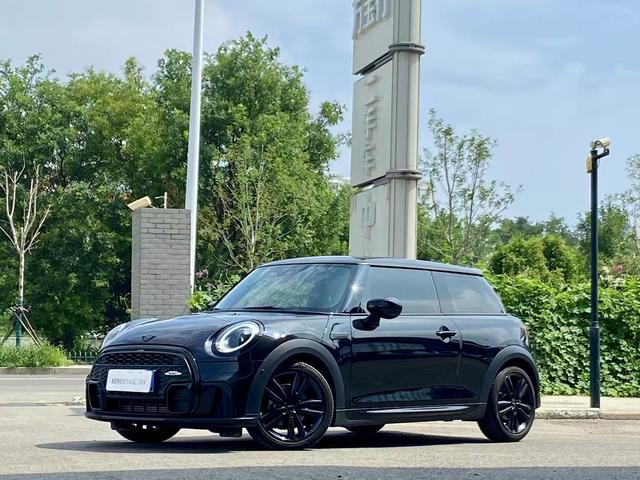 MINI 2022 1.5T COOPER Black Label Special Edition