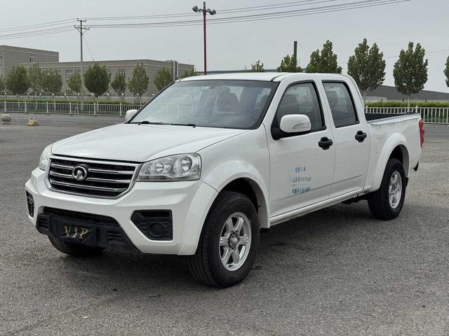 Fengjun 5 2017 2.0T European version diesel four-wheel drive aggressive large double-row GW4D20E