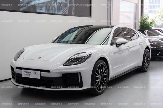 Panamera 2024 Panamera 4 Executive Extended Version 2.9T