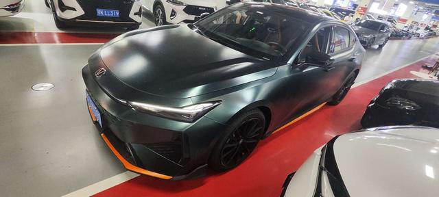 Changan UNI-V 2024 1.5T Premium Sports Type