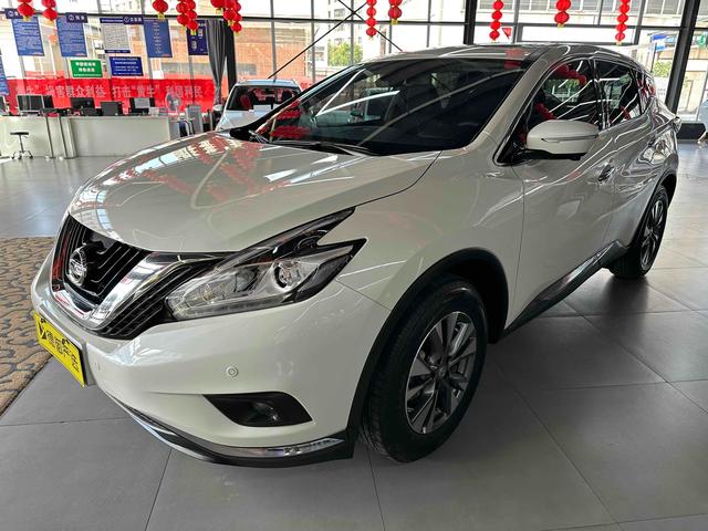 Loulan 2021 2.5L XL 2WD Intelligent Deluxe