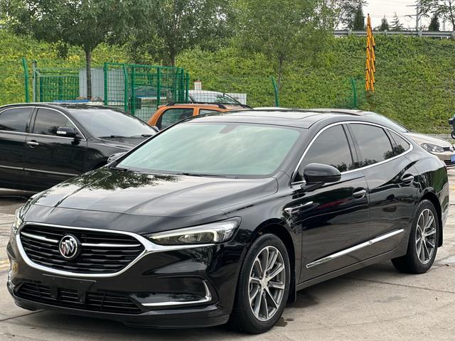 Grand Touring 2020 652T Luxury