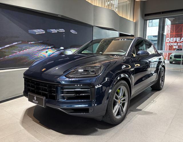 Cayenne Coupé E-Hybrid 2024 Cayenne E-Hybrid Coupé 2.0T