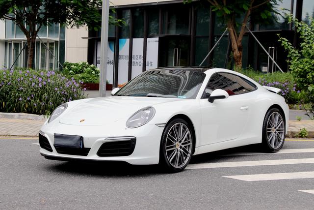 Porsche 911 2016 Carrera 3.0T
