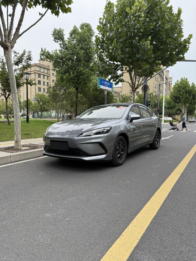 Seal 05DM 2025 Smart Driving Version DM-i 55KM Luxury