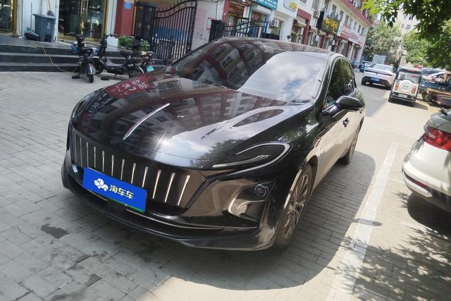 Red Flag E-QM5 2022 Charging 431km Enjoyment Edition 5 Seats