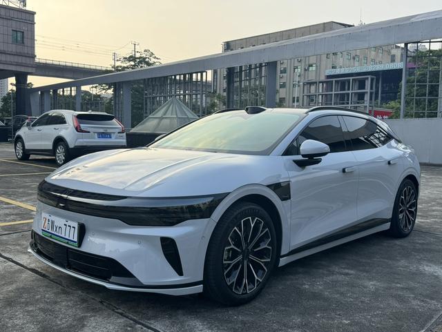 ZEEKR 007GT 2025 long battery life rear drive smart driving version 100kWh
