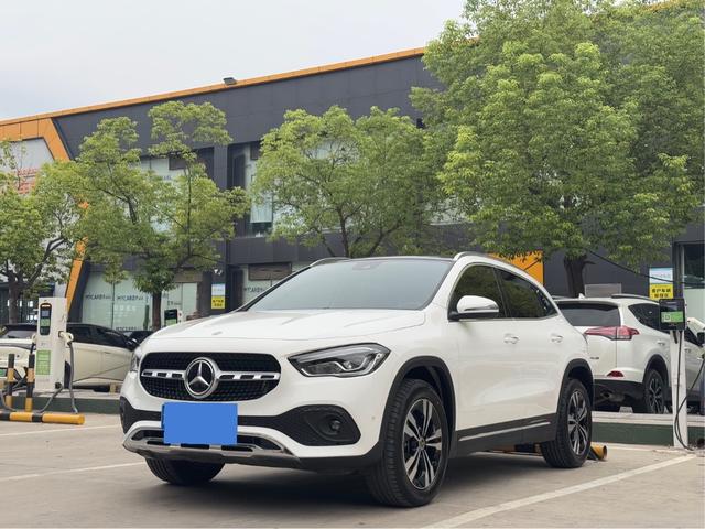 Mercedes-Benz GLA 2023 GLA 220
