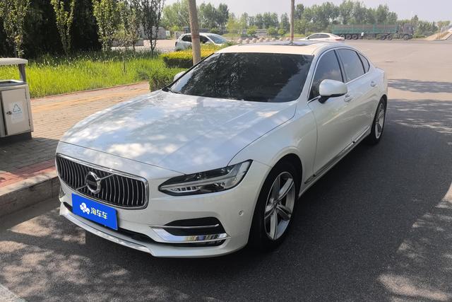Volvo S90 2018 T4 Intelligent Vision Edition