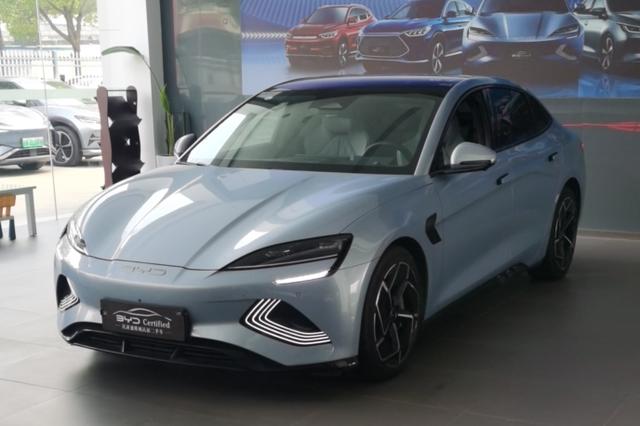 Corsair 2022 700KM Long Range Rear Drive