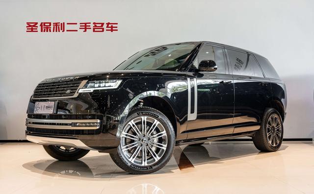Range Rover 2024 3.0 L6 400PS Centurion Plus 7-seater
