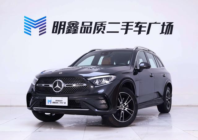 Mercedes-Benz GLC 2025 GLC 260 L 4MATIC luxury 5-seater