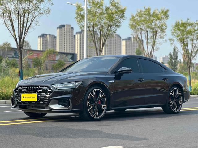 Audi A7L 2024 45 TFSI quattro Black Samurai Edition