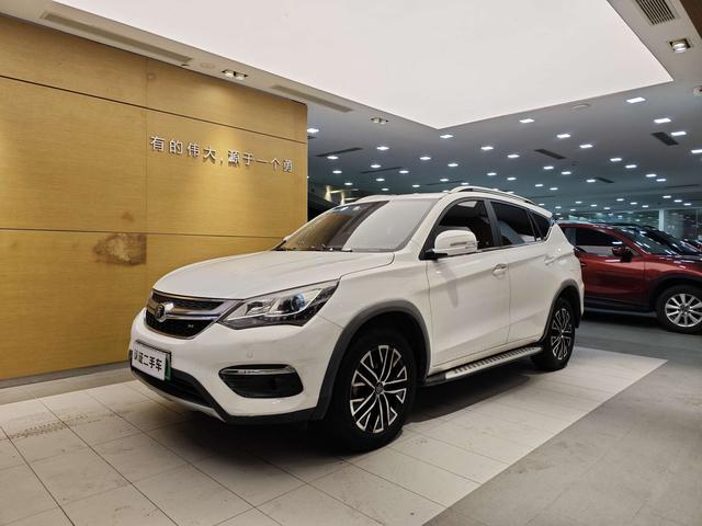 Song DM 2017 1.5TID All-Wheel Drive Luxury