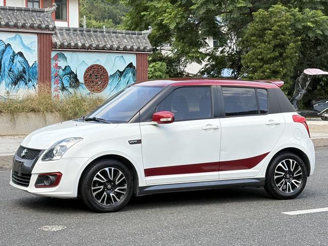 Swift 2016 1.5L automatic Fashion Coldplay version